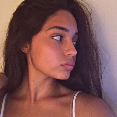 bitchzerr's profile picture. a fleury fallai 5/6 clope le lundi pr etre o top