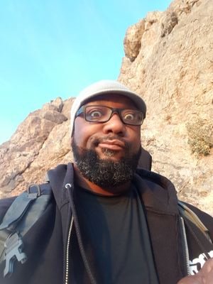 jasonstrong96's profile picture. Im a husband, father of 4, chef, GBS(guillian-barre syndrome)  survivor/warrior!