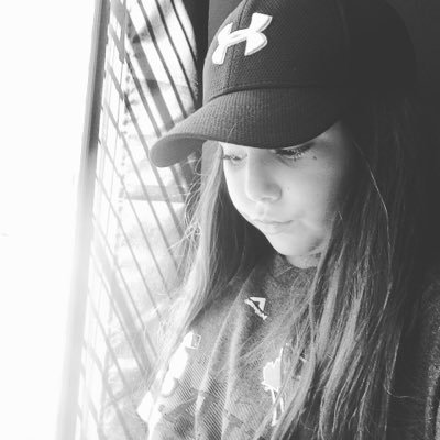 Samantha_Mcd_05's profile picture. YouTubers Beauty Pop Music