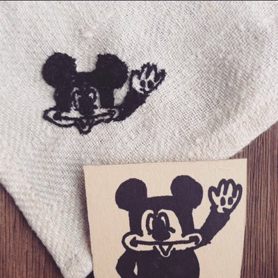 井上アコ おはようございます 宿題ライブ刺繍の喜びのお声いただく この絵を描いたhくん Wsに出てくれたママと妹に教えてもらって夏休みは自分で刺繍作品作ったとか 10月愛知 刈谷のお花屋bloomにてライブ刺繍とらくがき刺繍ws 絶賛受付中 詳細https 井上アコ おはようございます 宿題ライブ刺繍の喜びのお声いただく この絵を描いたhくん Wsに出てくれたママと妹に教えてもらって夏休みは自分で刺繍作品作ったとか 10月愛知 刈谷のお花屋bloomにてライブ刺繍とらくがき刺繍ws 絶賛受付中 詳細https