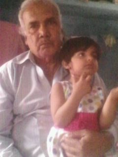 vk_singh1's profile picture. Enchanting old age with family-friendly member's