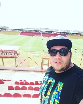 Sou apaixonado por esportes