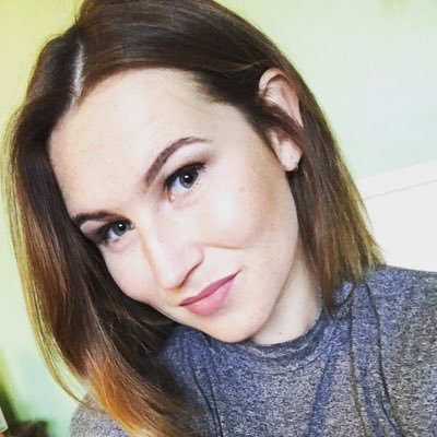 mollyj4ne's profile picture. 😎