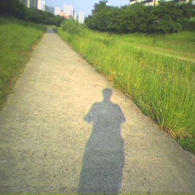 https://t.co/3WAj6eDYB5 운영자, 세모이(세벌식 모아치기 e) 자판 제작자입니다.