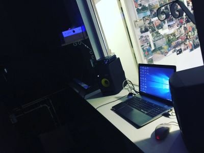 wil jij tracks opnemen , beats maken , mixxen als een DJ of clips shooten meld je dan aan op gbhbstudio@gmail.com