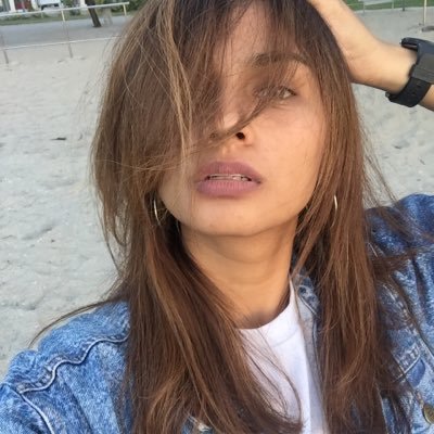 ilovezade's profile picture. 