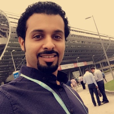MashriqR's profile picture. keep smile