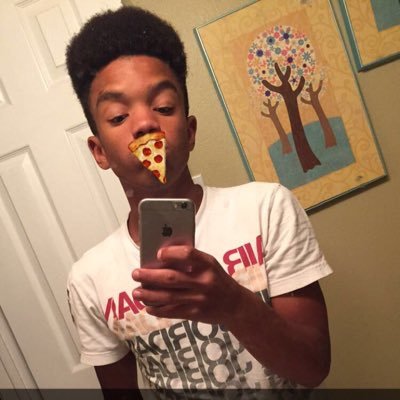 dancer hooper Instagram: @wavykidboo SC: yvngfresh1