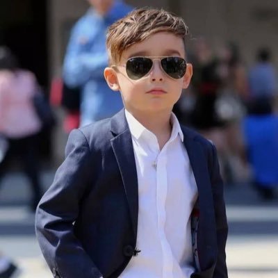 HtF7N1bb814a5T7's profile picture.