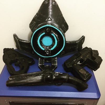 Welcome to my prop shop Prop to types. Mainly I'm focusing on foam and 3D prints .If you want a prop hit me up and we can work on a price.