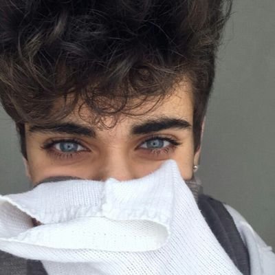 Warrenrpgbh's profile picture. Fifty words for murder and I'm every one of them.