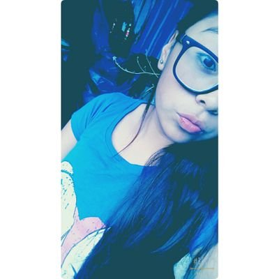 fannyConde_14's profile picture. Me gusta Mc davo..