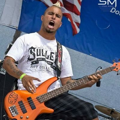 Bass Player for OKT
Legend in my spare time
Charged with Awesomeness