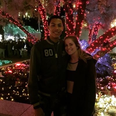 MoniqueVleet's profile picture. 6•10•16