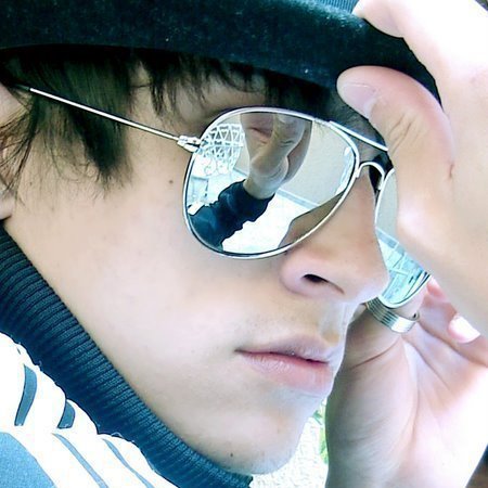 Denzel68622751's profile picture. 