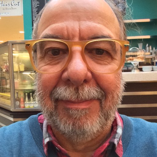 perarve's profile picture. Physicist, mathematian, programmer and teacher