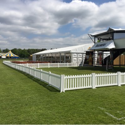 Specialist supplier of fencing, crowd barriers and picket fence to the event industry. supplying film premiers, product launch and festivals. tel 01202 573311