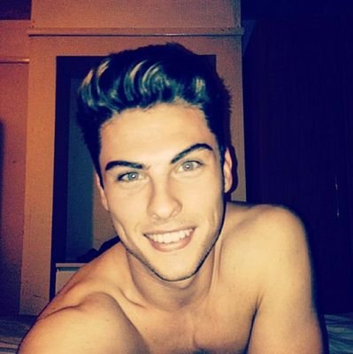 matt_hot_bite's profile picture. Jeune mâle dominateur cherche du fun et des plan cul.  Venez,  mes petites chiennes,  je vous attends👅