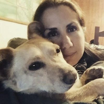 AcuiCarolina's profile picture. Amante de los animales y rescatista. Salsera de corazón y disfruto de la vida al máximo.