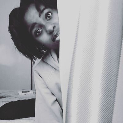 Hopesambeez's profile picture. I'm  multi  talented 🙈and  very ambitious 😊 which makes me very unique