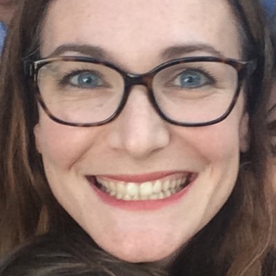 mollyfwood's profile picture. 