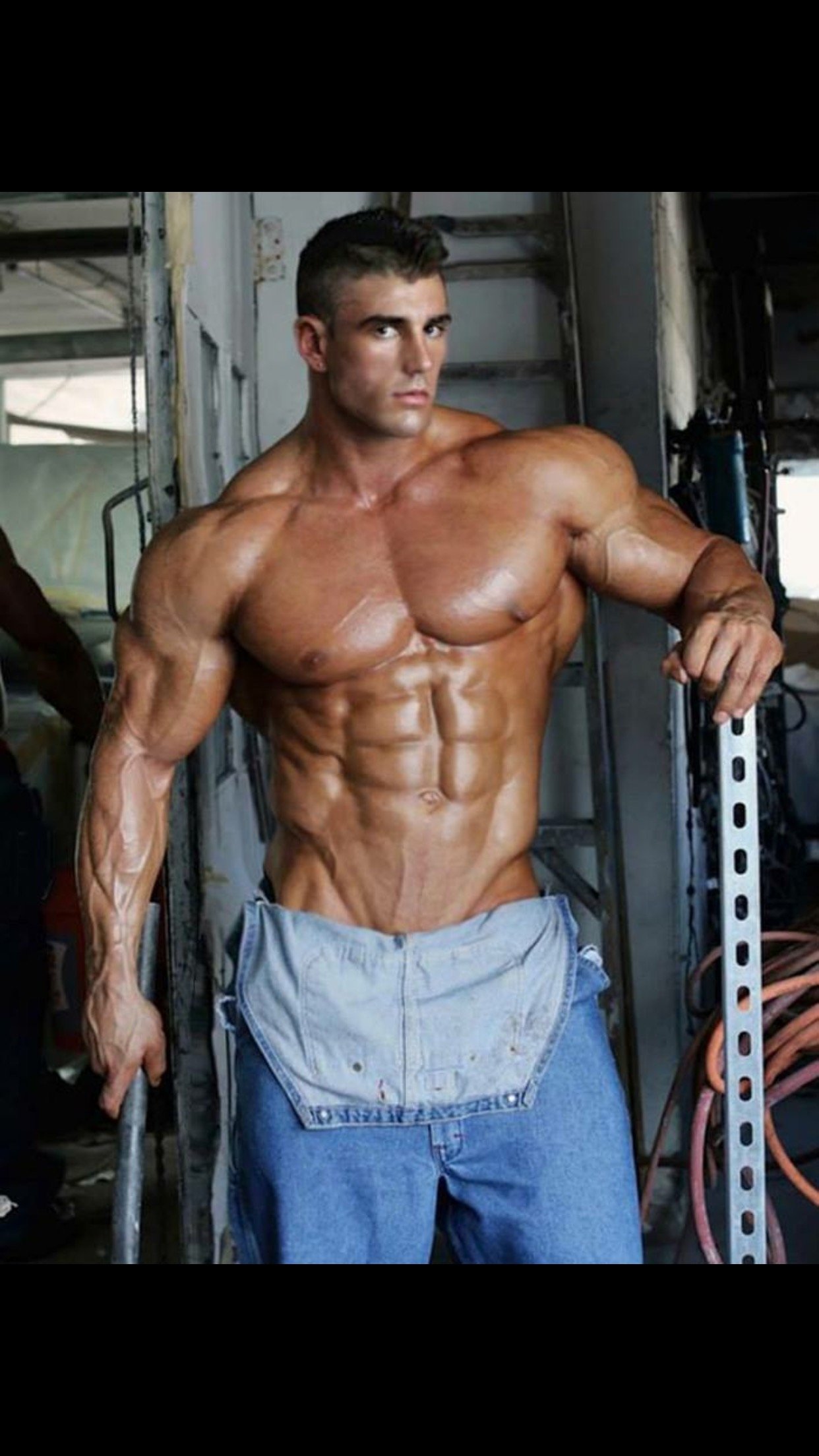 9Nuxelsjpyb4KNr's profile picture. 