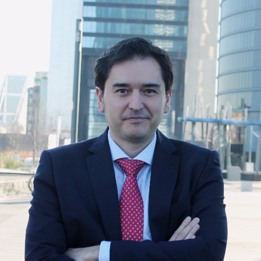 ljariza's profile picture. 