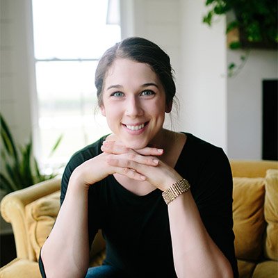 UX Designer. Writer. Travel Bug. CrossFitter. Foodie. Knowledge Seeker. Adventure Lover. @VisualLogicUX