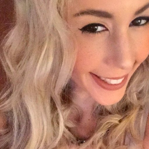 Recruiter. Founder. Unicorn Finder. Geek. Volunteer. Tech Nerd. Dog Lover.