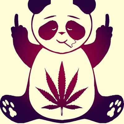 l'm a inocent panda🐼
#Smokin'Ganjah🍁🍁
Viendo la hierba 🌿 crecer.