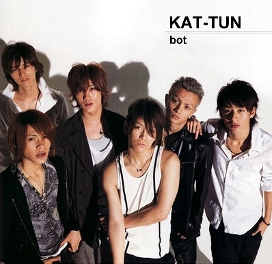 KAT-TUNの歌詞botです。不定期にKAT-TUN・赤西仁・田中聖・田口淳之介の曲を口ずさみます。思ってることやお知らせをふぃに言うこともあります。返信しません。英語未対応。更新遅め。ファンが個人的趣味でやっていますので非公式です、ご了承ください。