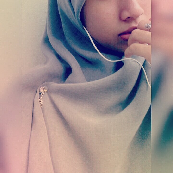 Nour2129's profile picture. Mahasiswa FIKOM UNPAD jurusan ilmu informasi dan perpustakaan,semoga sukses&berhasil :)