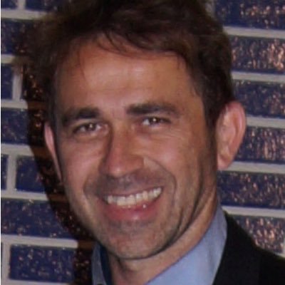 EstebanCHansen's profile picture. Director del Instituto de Excelencia. Autor de varios libros de Desarrollo a personal, terapeuta y mentor Trainer de Programación Neurolingüística (P.N.L)