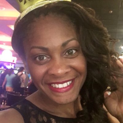 Niekapooh12's profile picture. Living, laughing, loving!