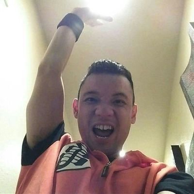 MarkPogg's profile picture. MarkinSoles 
Sneaker Collector