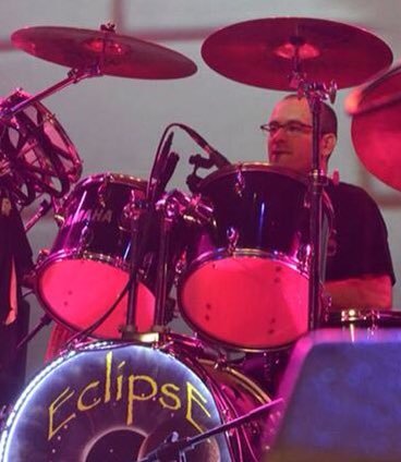 75tonix's profile picture. Batterista degli eclipseofthemoon Pink Floyd cover band