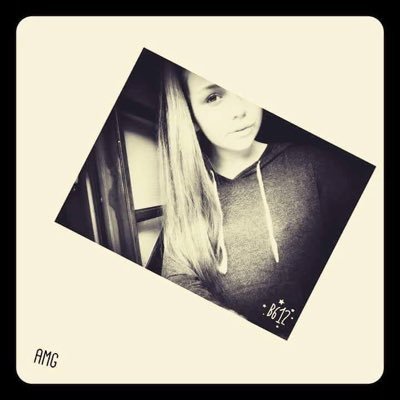 AlphaGirl18's profile picture. Snap : AshGiirl