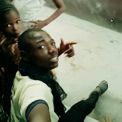 Olasoji25's profile picture. 