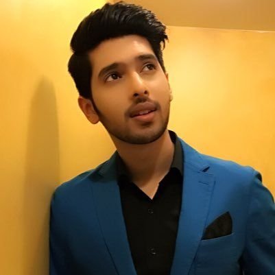 Onwards & upwards, no looking back
Our world ➡ Armaan 💙
His songs, our love, for life
Armaanians
#PrinceAM