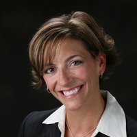 Julie Young(@RealtorJyoung) 's Twitter Profile Photo