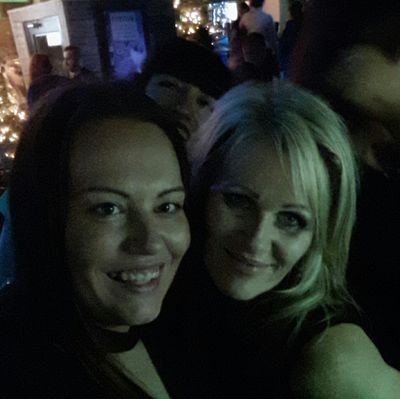 lynnmcarthur27's profile picture. Leo 💚💛 Cody