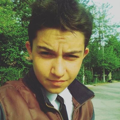 acaronur1907's profile picture. 