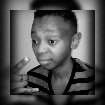 Ntombifu_tee_'s profile picture. Soccer player⚽//Paramedic💊💉//Lover 😍//Explorer 🗼🚅✈️//