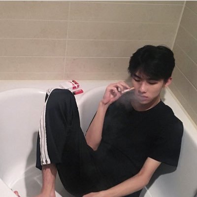 kunrpgsc's profile picture. tout, mais terriblement.