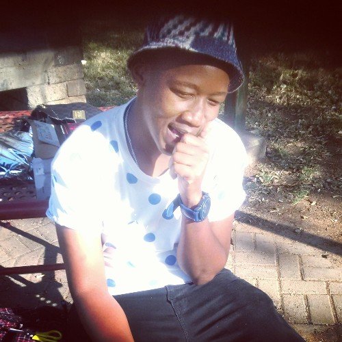 MutantPULE's profile picture. I'm trying to keep my faith. But I'm lookin for more, somewhere  I can feel safe, then in my holly ware