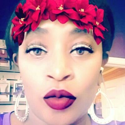 I sing in smule as Princess Aaliyah Star in my free times follow my youtube channel Princess Aaliyah Star i am not famous but i have fun singing