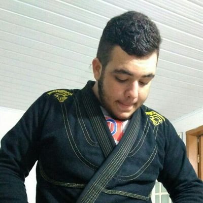 pedromelob's profile picture. O JIU-JITSU É UMA ESPÉCIE DE RATOEIRA, A RATOEIRA NÃO CORRE ATRÁS DO RATO. MAS, QUANDO O RATO BOTA SUA GARRA NO QUEIJO, A ARMADILHA DISPARA