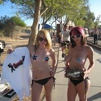Showem2me™/apparel (@showem2me) 's Twitter Profile
