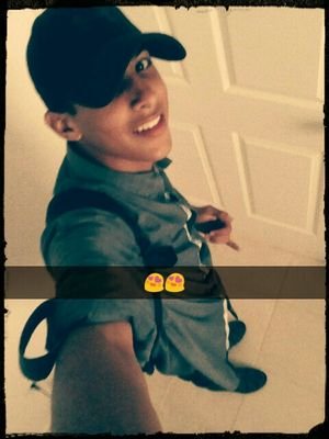 Joshuasamanieg6's profile picture. 😘