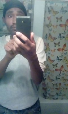 Floyd97805229's profile picture. I'm originally from Chicago, Illinois and grew up on the south side of town.